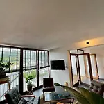 à Bouillon, Vintage Vue Sur Le Château Bouillon