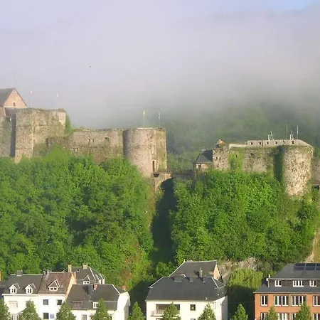 A Bouillon, Vintage Vue Sur Le Chateau Apartment Bouillon