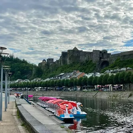 A Bouillon, Vintage Vue Sur Le Chateau Apartman *