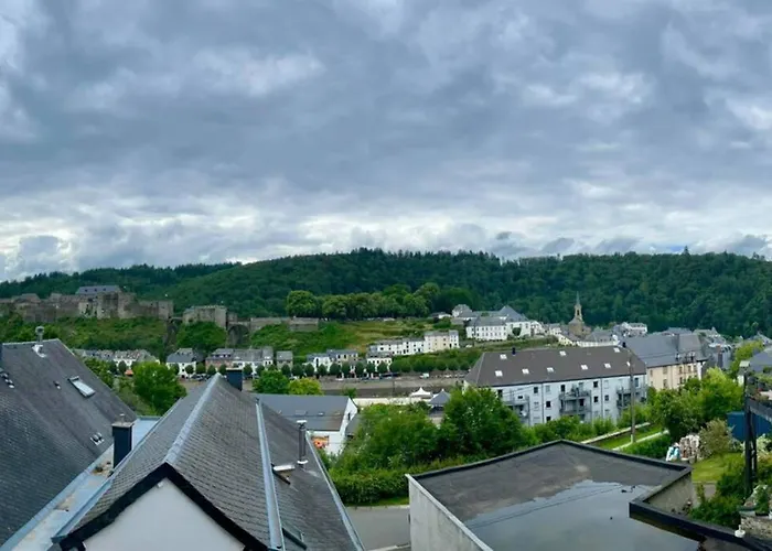 Appartement A Bouillon, Vintage Vue Sur Le Chateau