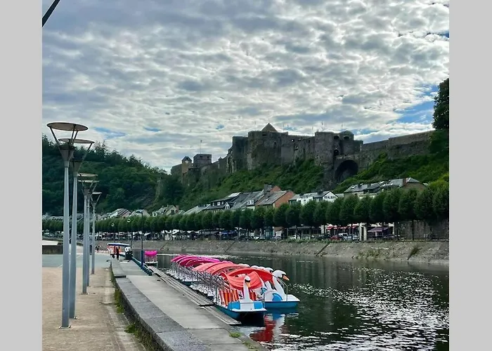 A Bouillon, Vintage Vue Sur Le Chateau Appartement *